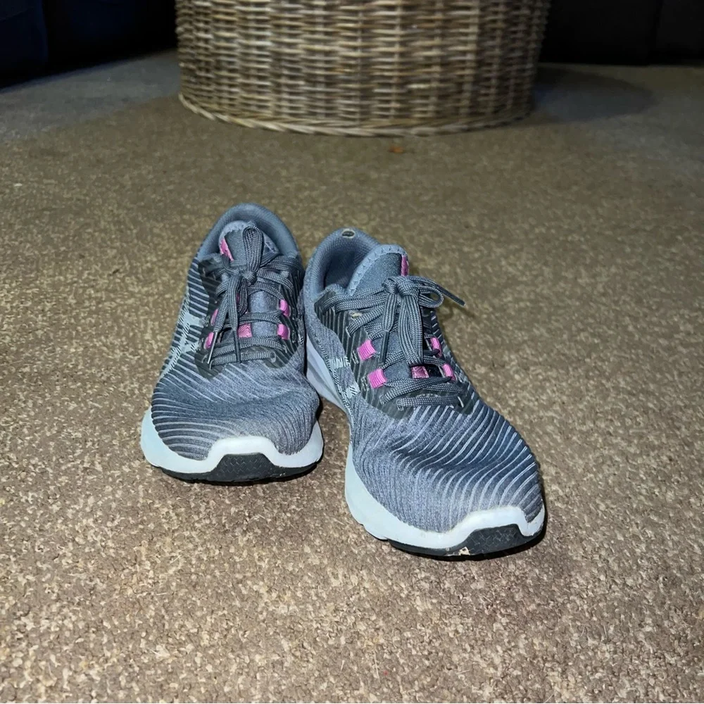 ASICS RUNNING SHOES - Picture 2 of 4